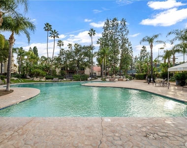 5510 Owensmouth Avenue - Photo Thumbnail 40