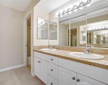 5510 Owensmouth Avenue - Photo Thumbnail 29
