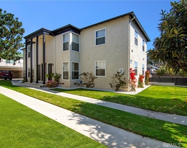 1949 20th Street - Photo Thumbnail 2