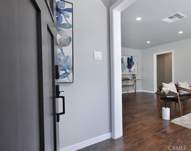 5724 Halbrent Avenue - Photo Thumbnail 5