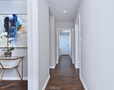 5724 Halbrent Avenue - Photo Thumbnail 16