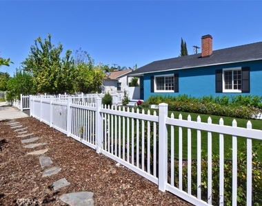 5724 Halbrent Avenue - Photo Thumbnail 1
