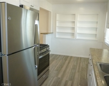 16901 Crenshaw Boulevard - Photo Thumbnail 8