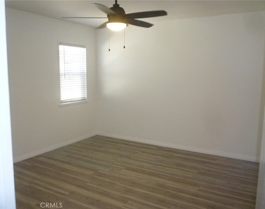 16901 Crenshaw Boulevard - Photo Thumbnail 12