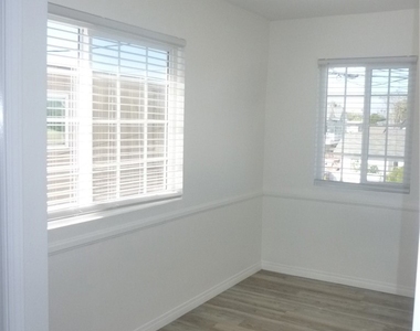 16901 Crenshaw Boulevard - Photo Thumbnail 21