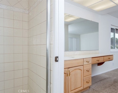 3007 E Echo Hill - Photo Thumbnail 8