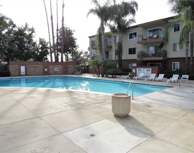 400 N Acacia - Photo Thumbnail 14