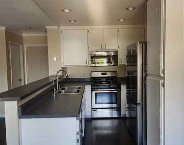 11245 Gladhill - Photo Thumbnail 2