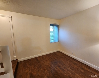 8774 Wyngate - Photo Thumbnail 18