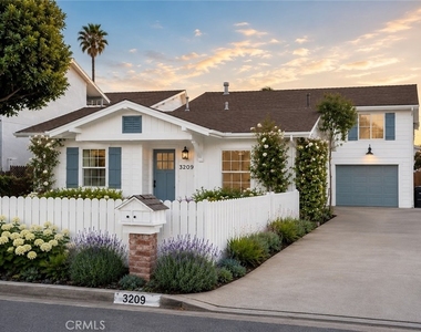 3209 Clay Street - Photo Thumbnail 9