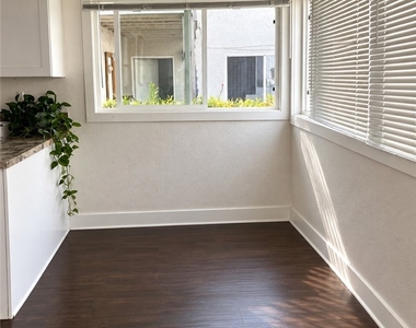 3209 Clay Street - Photo Thumbnail 21