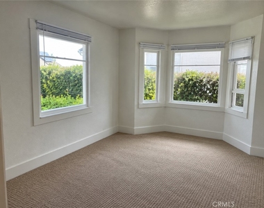 3209 Clay Street - Photo Thumbnail 19