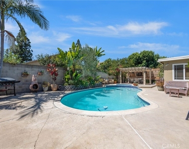 3122 S Center - Photo Thumbnail 34