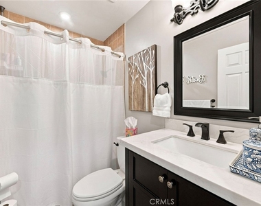 3122 S Center - Photo Thumbnail 31