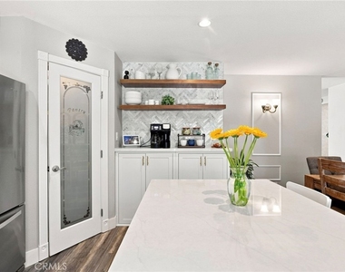 3122 S Center - Photo Thumbnail 14