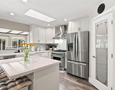 3122 S Center - Photo Thumbnail 15