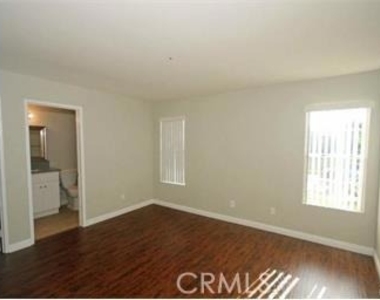 644 S Webster - Photo Thumbnail 12