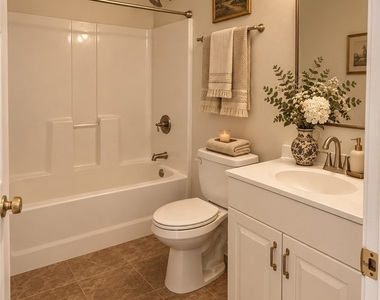 1746 Gramercy Avenue - Photo Thumbnail 8