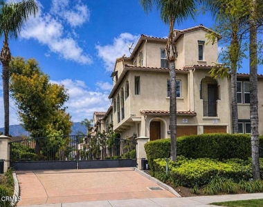 2461 Wagner Street - Photo Thumbnail 1