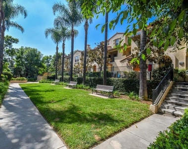 2461 Wagner Street - Photo Thumbnail 20