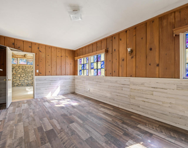10630 Hillhaven Avenue - Photo Thumbnail 9