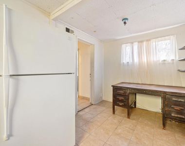 10630 Hillhaven Avenue - Photo Thumbnail 13