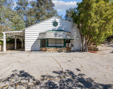 10630 Hillhaven Avenue - Photo Thumbnail 31
