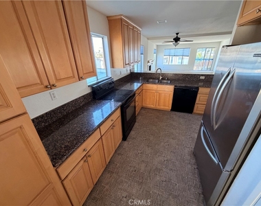 34081 Ruby Lantern Street - Photo Thumbnail 5
