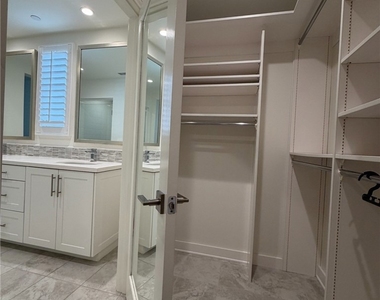 151 Bishop - Photo Thumbnail 29