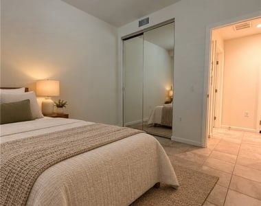 151 Bishop - Photo Thumbnail 19