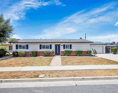 8561 Lamar - Photo Thumbnail 5