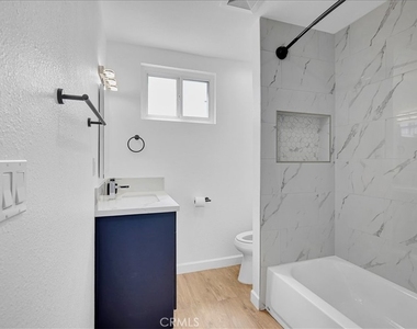 8561 Lamar - Photo Thumbnail 28