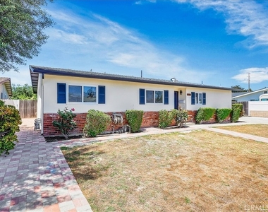 8561 Lamar - Photo Thumbnail 32