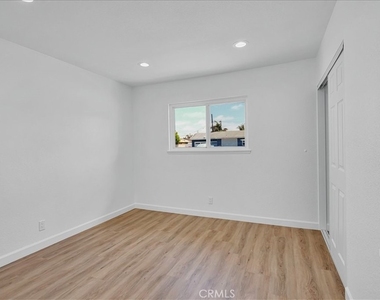 8561 Lamar - Photo Thumbnail 25