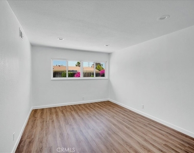 8561 Lamar - Photo Thumbnail 19