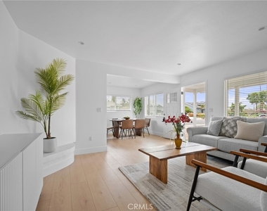 13232 Newell Street - Photo Thumbnail 2