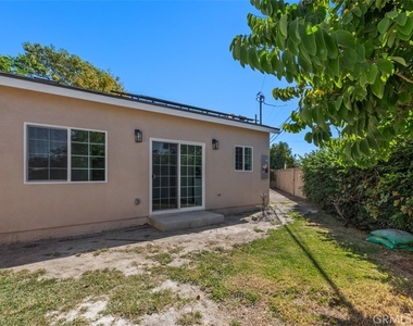 5224 Auburn Cir - Photo Thumbnail 17