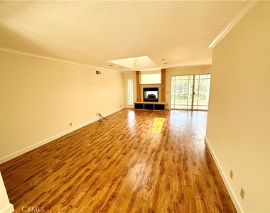 615 Avenida Vaquero - Photo Thumbnail 1