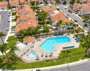 24275 Juanita - Photo Thumbnail 27