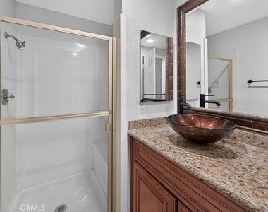 24275 Juanita - Photo Thumbnail 10