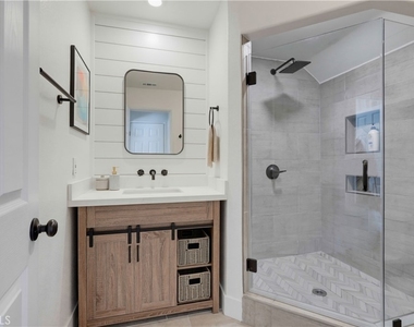 5 Chimney Lane - Photo Thumbnail 30