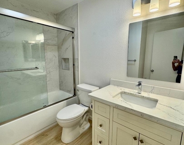 610 Arcadia Terrace - Photo Thumbnail 18