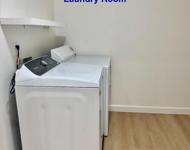 610 Arcadia Terrace - Photo Thumbnail 19