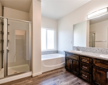 693 Cadiz Avenue - Photo Thumbnail 24