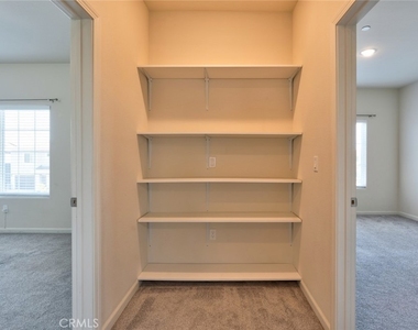 693 Cadiz Avenue - Photo Thumbnail 30