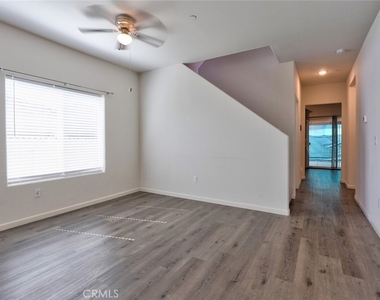 693 Cadiz Avenue - Photo Thumbnail 2