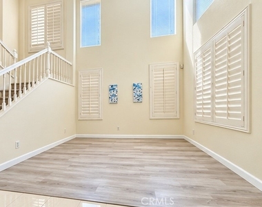 3249 E Drycreek - Photo Thumbnail 11