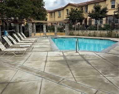 8027 City View - Photo Thumbnail 16