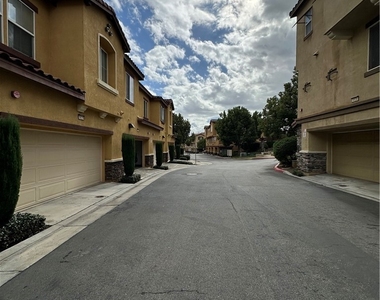 8027 City View - Photo Thumbnail 1