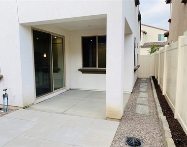 1449 E Laurelwood Drive - Photo Thumbnail 33